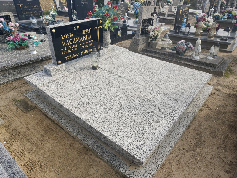 Zdjęcie nagrobka