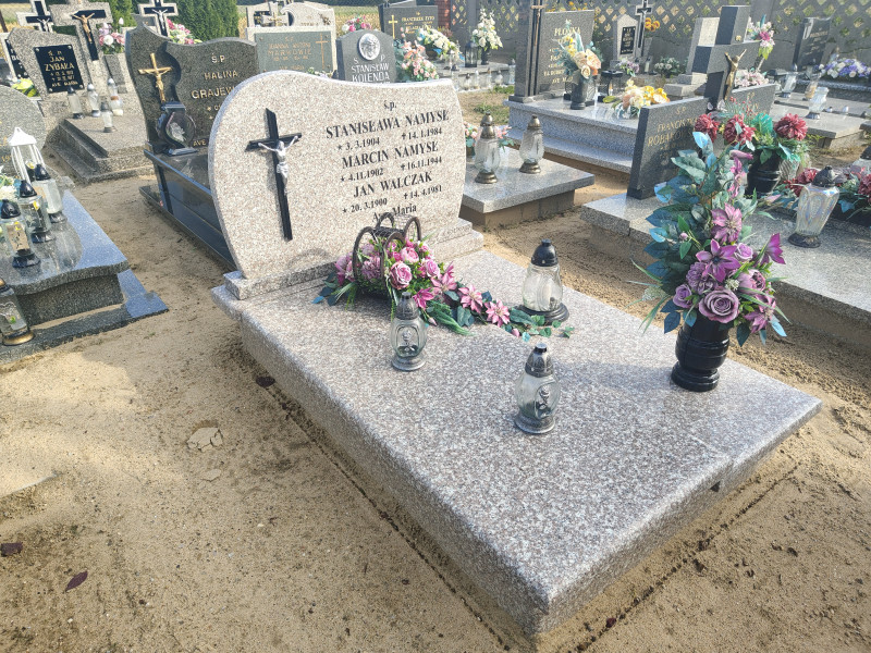 Zdjęcie nagrobka