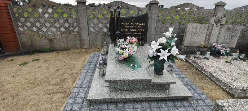 Zdjęcie nagrobka