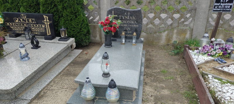 Zdjęcie nagrobka
