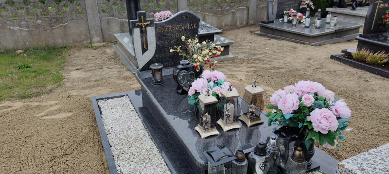 Zdjęcie nagrobka