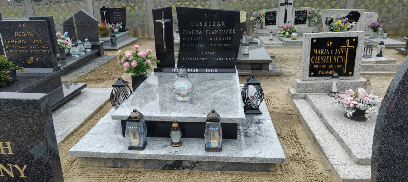 Zdjęcie nagrobka