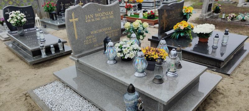 Zdjęcie nagrobka