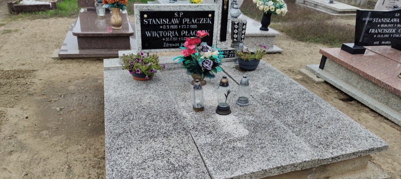 Zdjęcie nagrobka