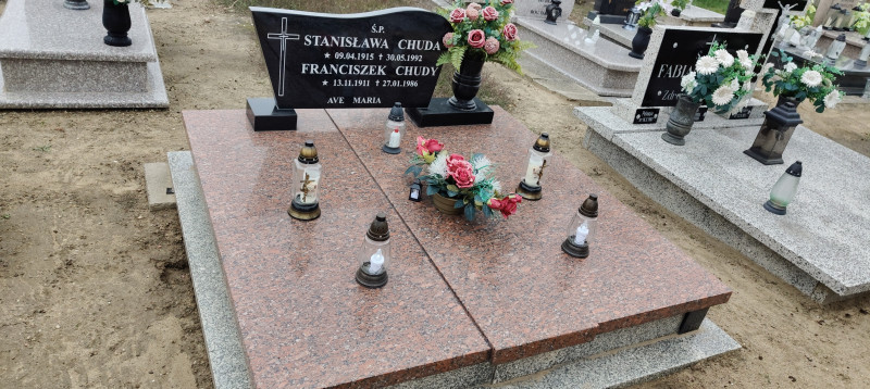 Zdjęcie nagrobka