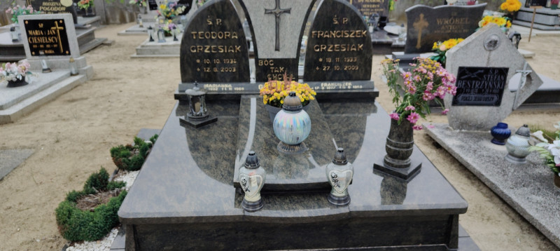 Zdjęcie nagrobka