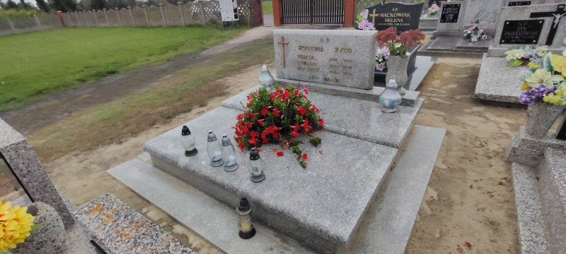 Zdjęcie nagrobka