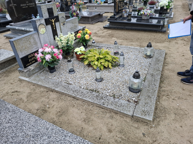 Zdjęcie nagrobka