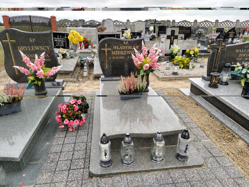 Zdjęcie nagrobka