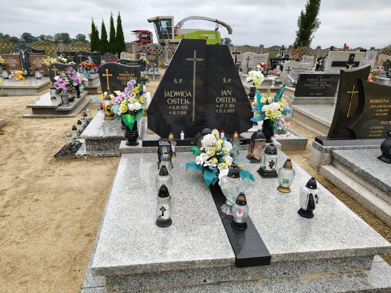 Zdjęcie nagrobka