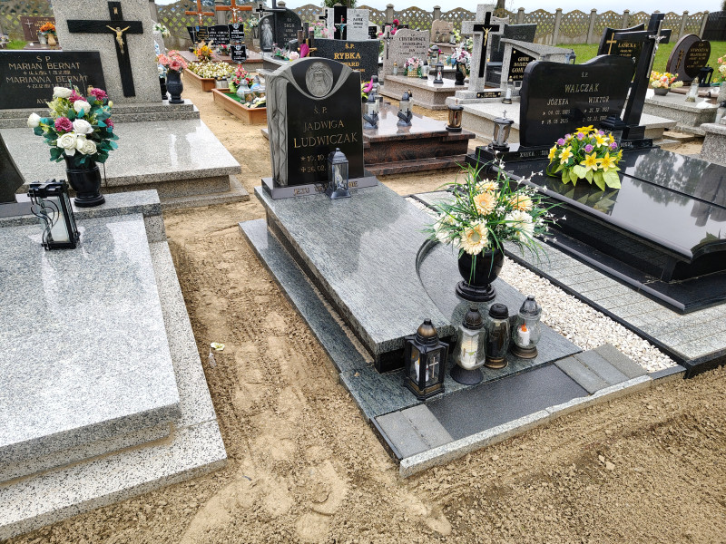 Zdjęcie nagrobka
