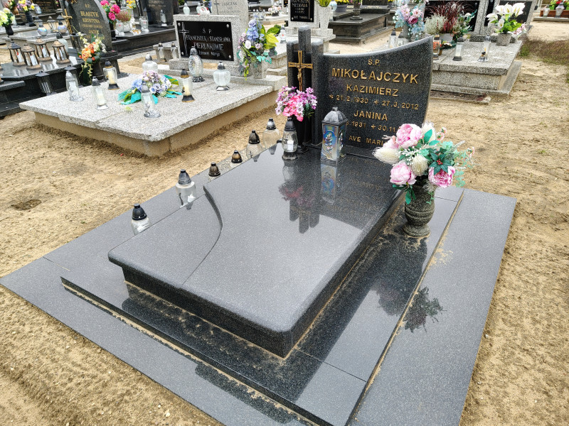 Zdjęcie nagrobka