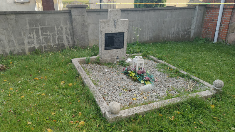 Zdjęcie nagrobka